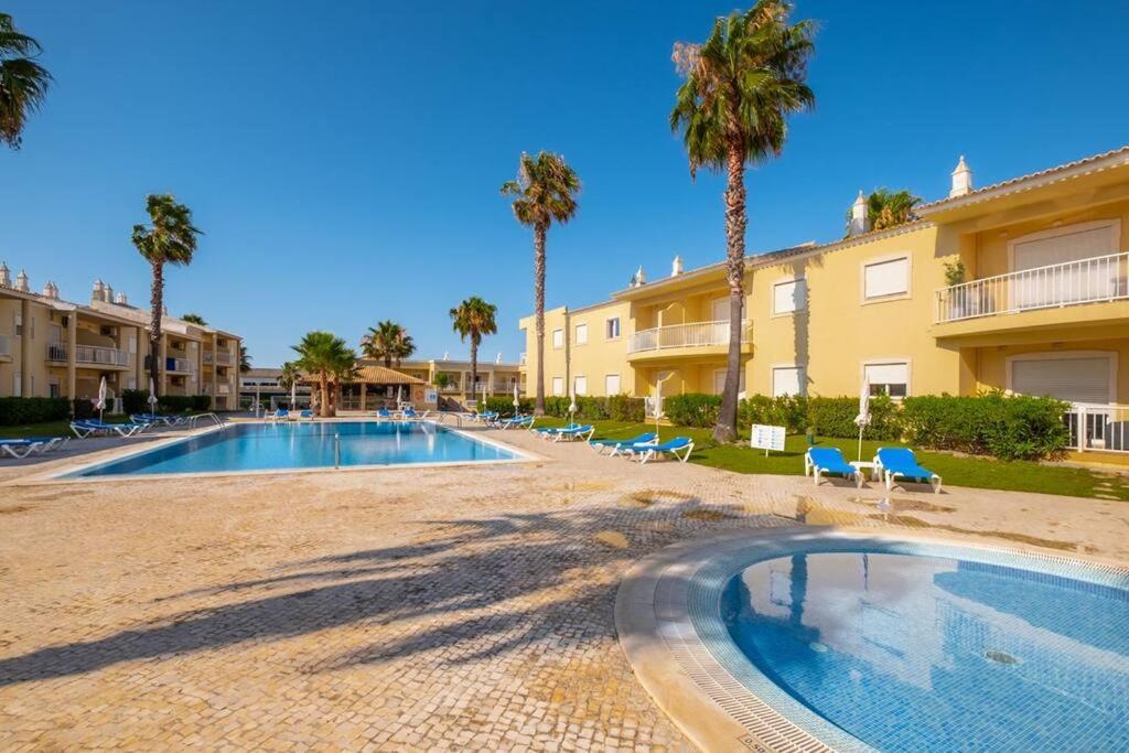 Stela'S House - Alojamento Local Apartment Gale  Exterior photo